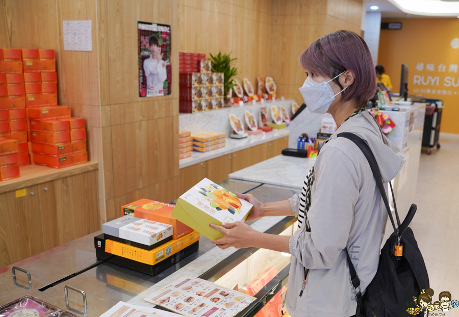 如邑堂餅家 高雄伴手禮 伴手禮推薦 火車站禮品 手信 太陽餅 糕點 手信 鳳梨酥 