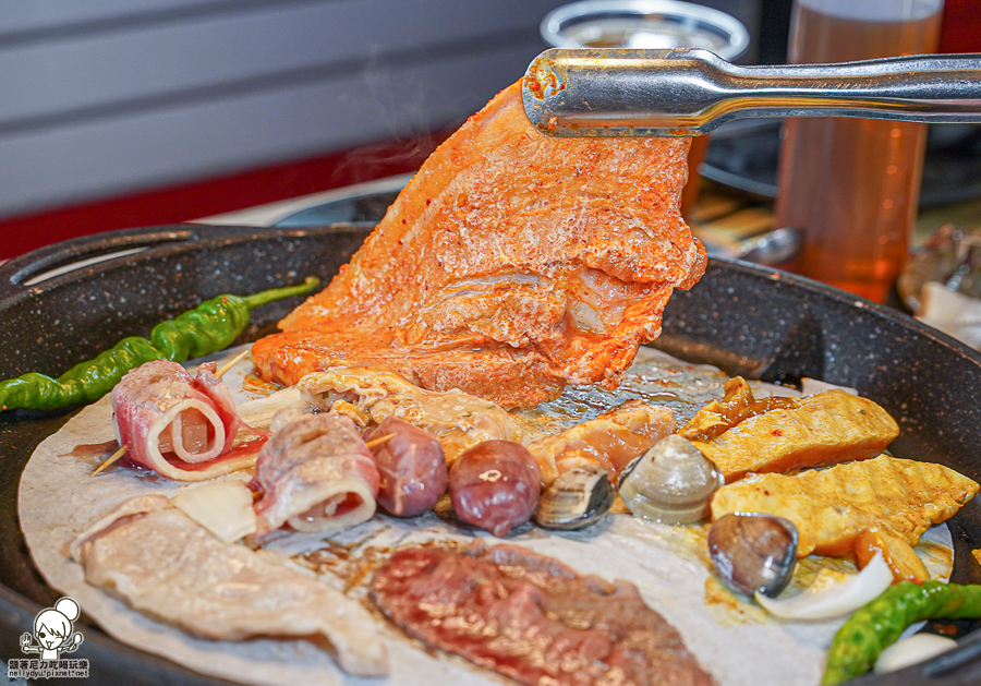 韓式烤肉 吃到飽 燒肉 高雄吃到飽 高雄韓式料理 火烤兩吃 聚餐 聚會 歡樂 高雄美食