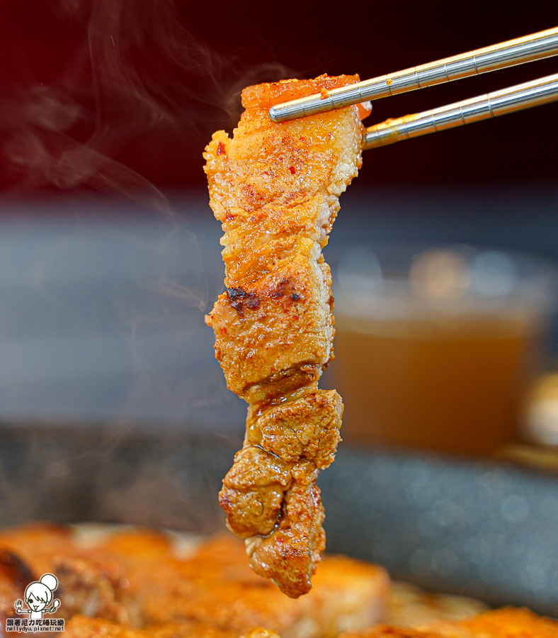 韓式烤肉 吃到飽 燒肉 高雄吃到飽 高雄韓式料理 火烤兩吃 聚餐 聚會 歡樂 高雄美食