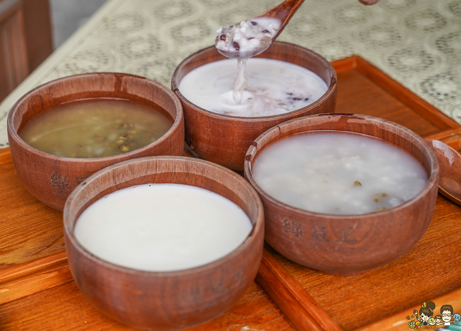 綠豆王 老店 甜湯 老字號 高雄綠豆湯 綠豆沙 巷弄 銅板 飲品 消暑 天然 高雄美食