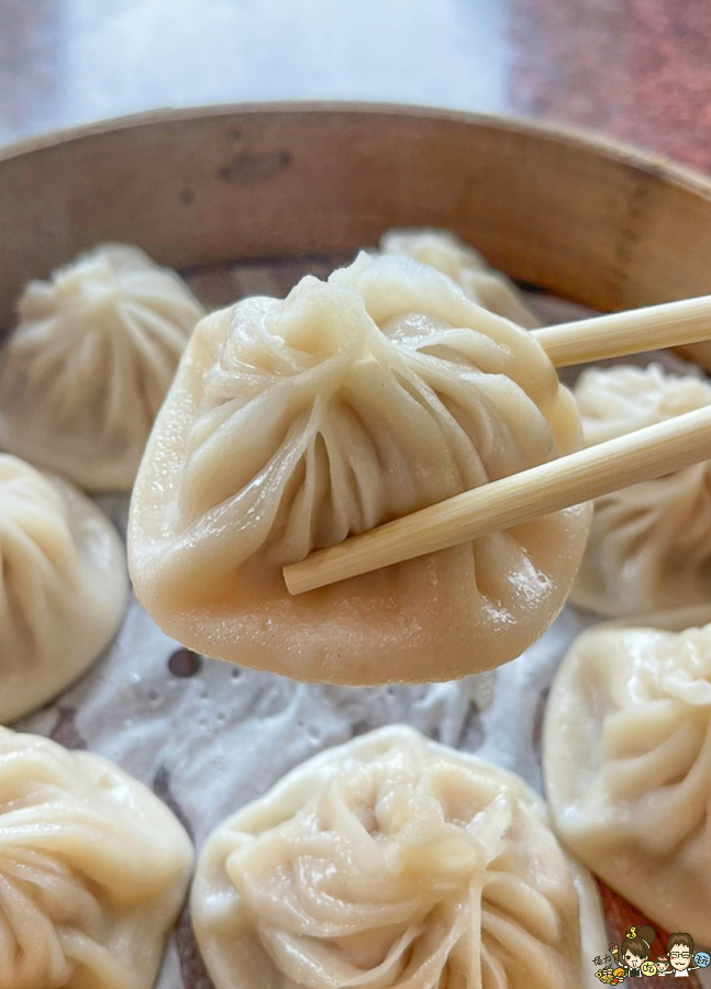 籠帥湯包麵館 湯包 小籠包 小籠湯包 麵食 餛飩 手工 眷村 左營大路 高雄美食 左營必吃 