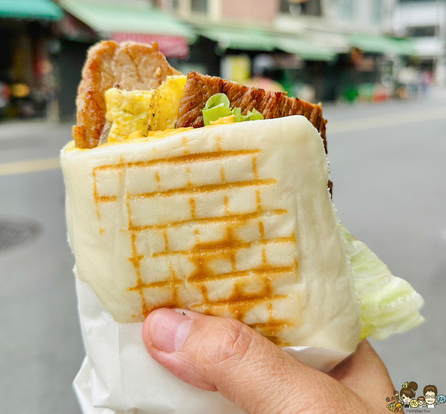 鴻琪碳烤三明治 早餐 早午餐 蓮池潭 特色 特製 高雄美食 高雄早餐 左營美食