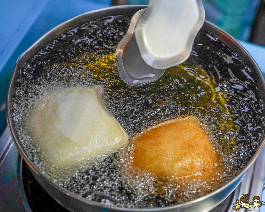 瑞豐夜市　凍心炸冰淇淋　冰淇淋 點心 甜點 必吃 高雄美食 夜市美食 