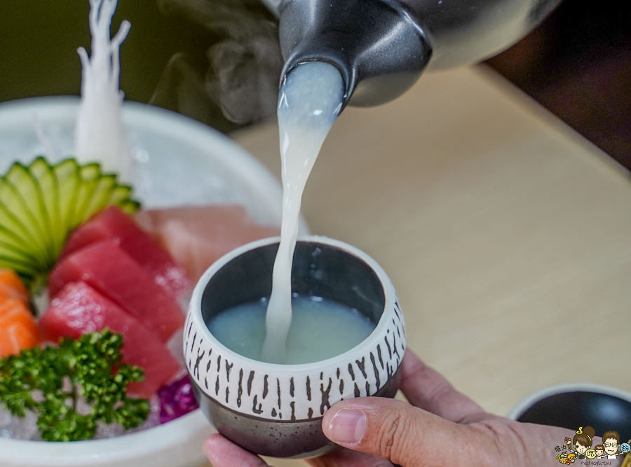 旭久居酒屋 日料 美食 好吃 日本料理 串燒 海鮮 生魚片 苓雅美食 捷運美食 高雄捷運 下班聚會 板前