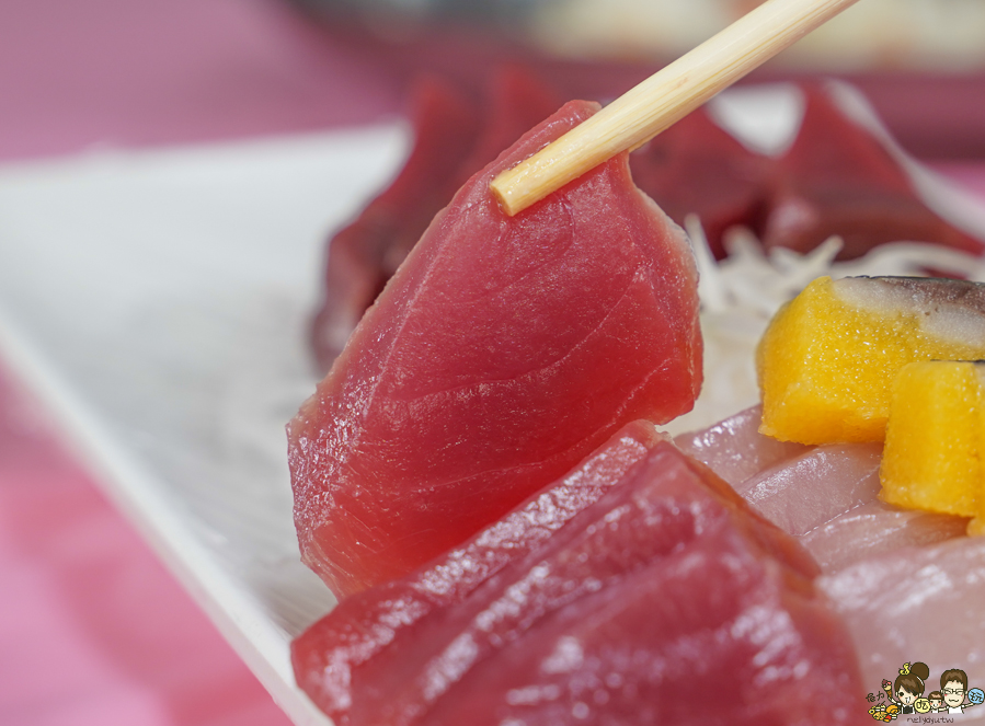 阿興生魚片 百元生魚片 傳承 老字號 在地 後壁湖美食 墾丁 恆春 南下 黑鮪魚 東港黑鮪魚