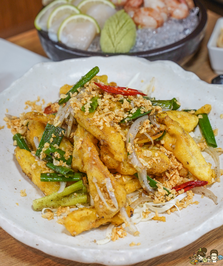 鶴 居酒屋 日料 生魚片 海鮮 聚餐 聚會 北高雄 小酌 推薦 熱炒 創意 