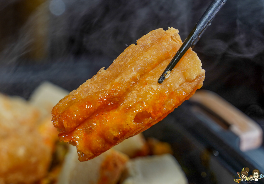 高雄魚小二 串燒 烤物 宵夜 晚餐 小酌 聚會 重慶烤魚 麻辣烤魚 麻辣乾鍋 高雄美食