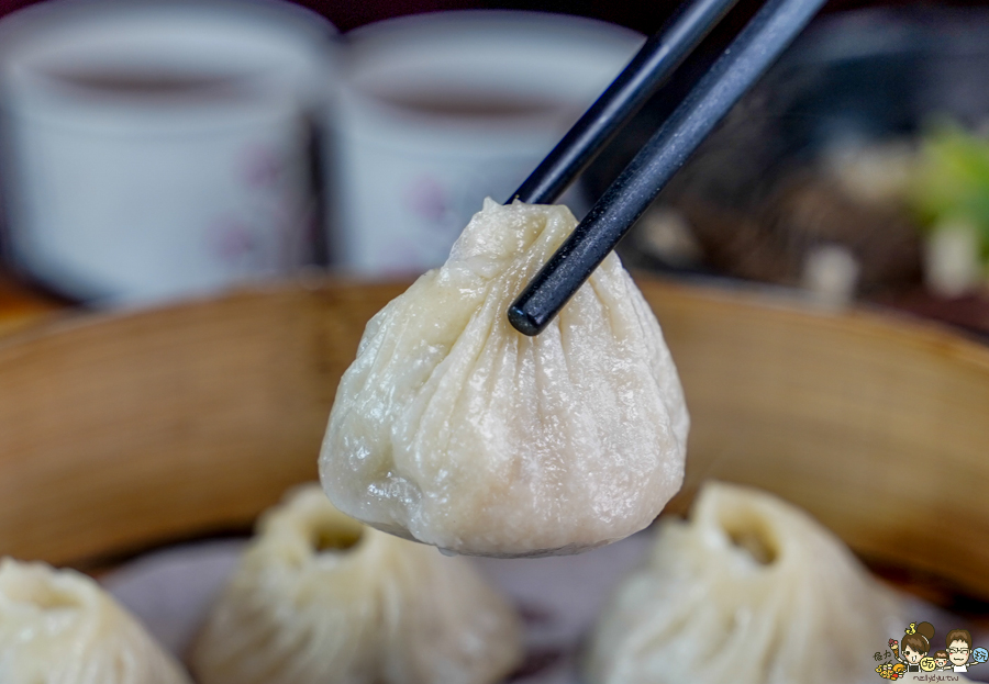 湘帥客棧 小籠湯包 湯包 蒸餃 甜烙餅 手工 蔥油餅 招牌 高雄美食 巷弄 必吃 好吃 推薦 