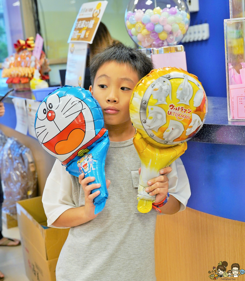 投食猿親子樂園 鳳山 文山特區 親子樂園 樂園 互動 球池 兒童天地 棉花糖 氣球 好停車 聚會 歡樂