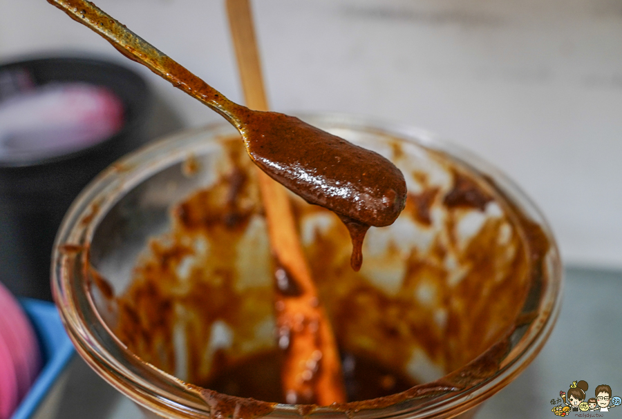 牛肉麵 肉肉控 台南美食 必吃牛肉麵 好吃 推薦 在地 宅配 冷凍包 新鮮 小拉麵 