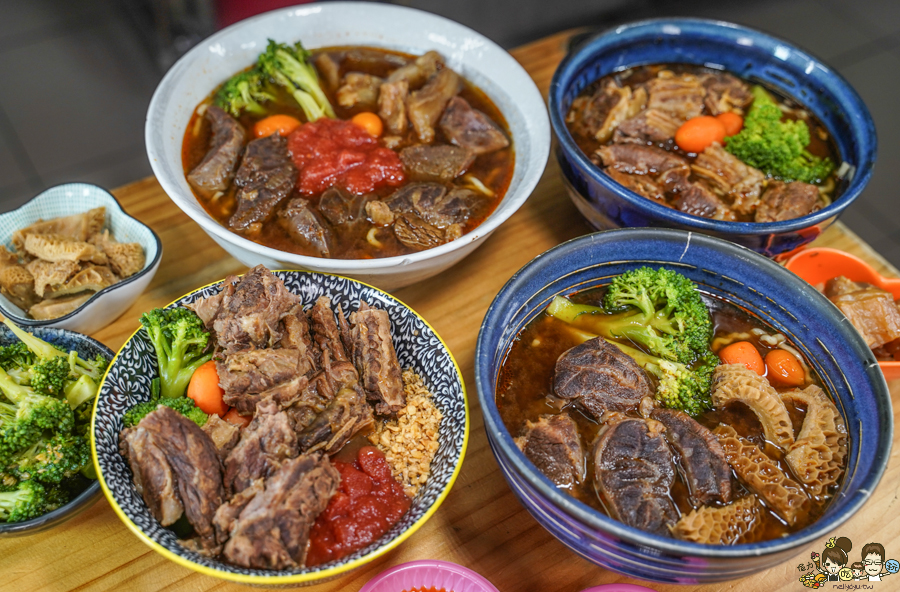 牛肉麵 肉肉控 台南美食 必吃牛肉麵 好吃 推薦 在地 宅配 冷凍包 新鮮 小拉麵 