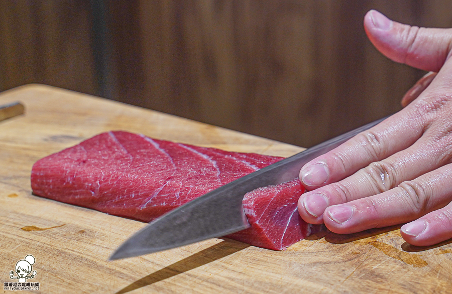 明燒肉 高雄燒肉 包廂 海鮮 活撈 日本和牛 聚餐 約會 慶生 儀式感 好停車 