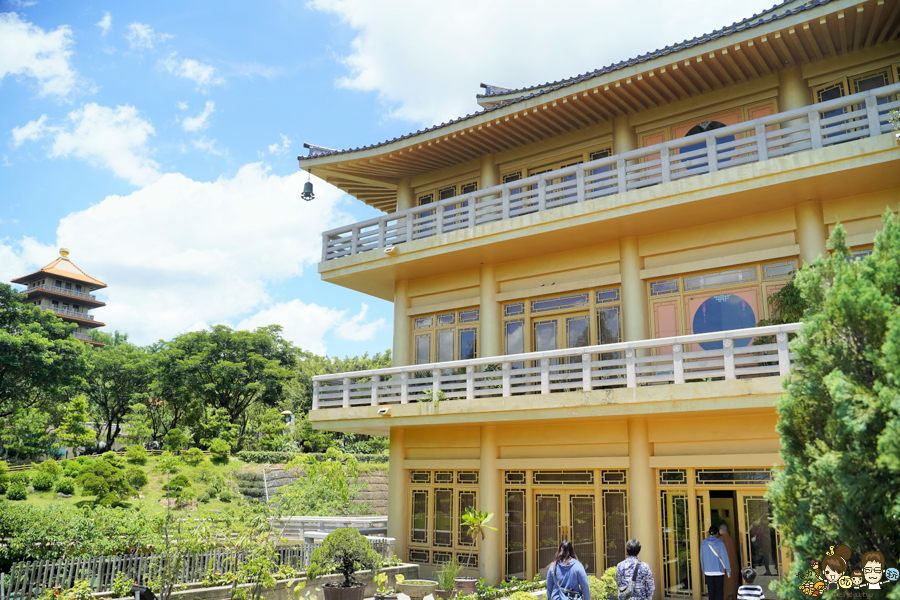 佛光山 素食 餐廳 金閣寺 網美 好吃 免費喝茶 踏青 全家 高雄旅遊 高雄景點