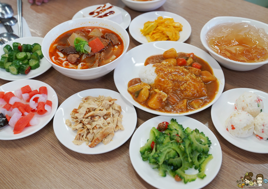 佛光山 素食 餐廳 金閣寺 網美 好吃 免費喝茶 踏青 全家 高雄旅遊 高雄景點