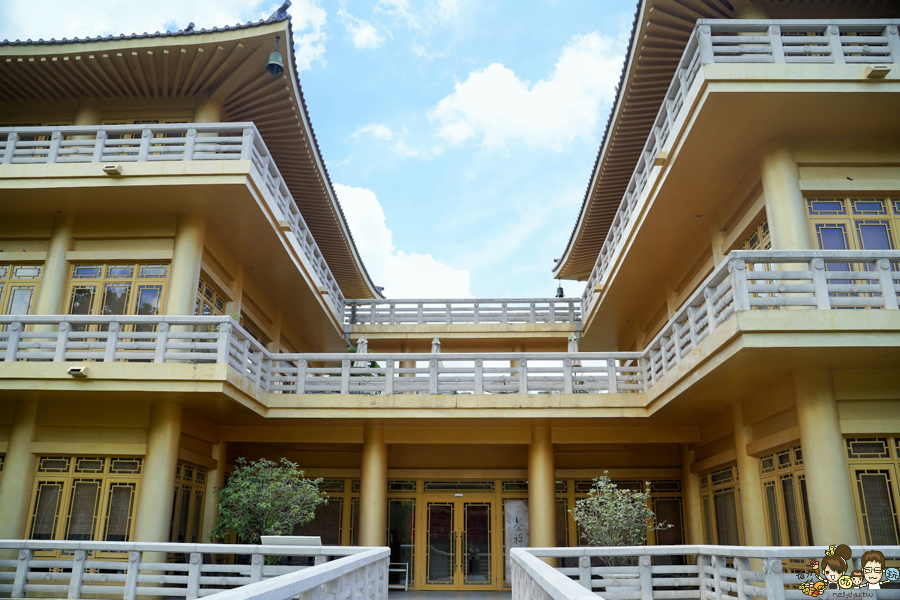 佛光山 素食 餐廳 金閣寺 網美 好吃 免費喝茶 踏青 全家 高雄旅遊 高雄景點