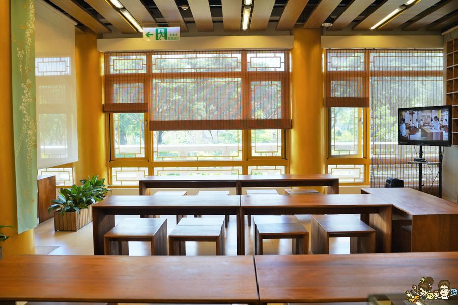 佛光山 素食 餐廳 金閣寺 網美 好吃 免費喝茶 踏青 全家 高雄旅遊 高雄景點