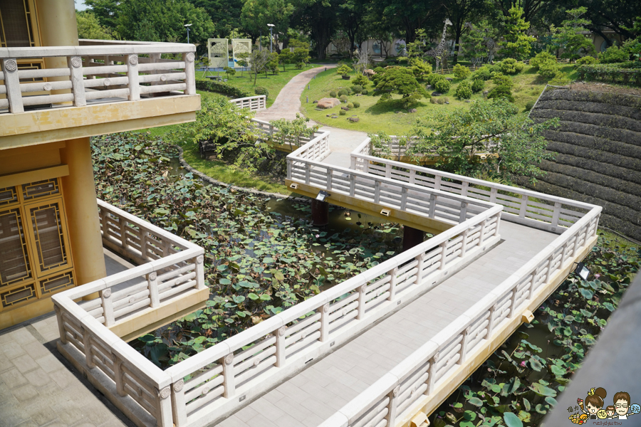 佛光山 素食 餐廳 金閣寺 網美 好吃 免費喝茶 踏青 全家 高雄旅遊 高雄景點