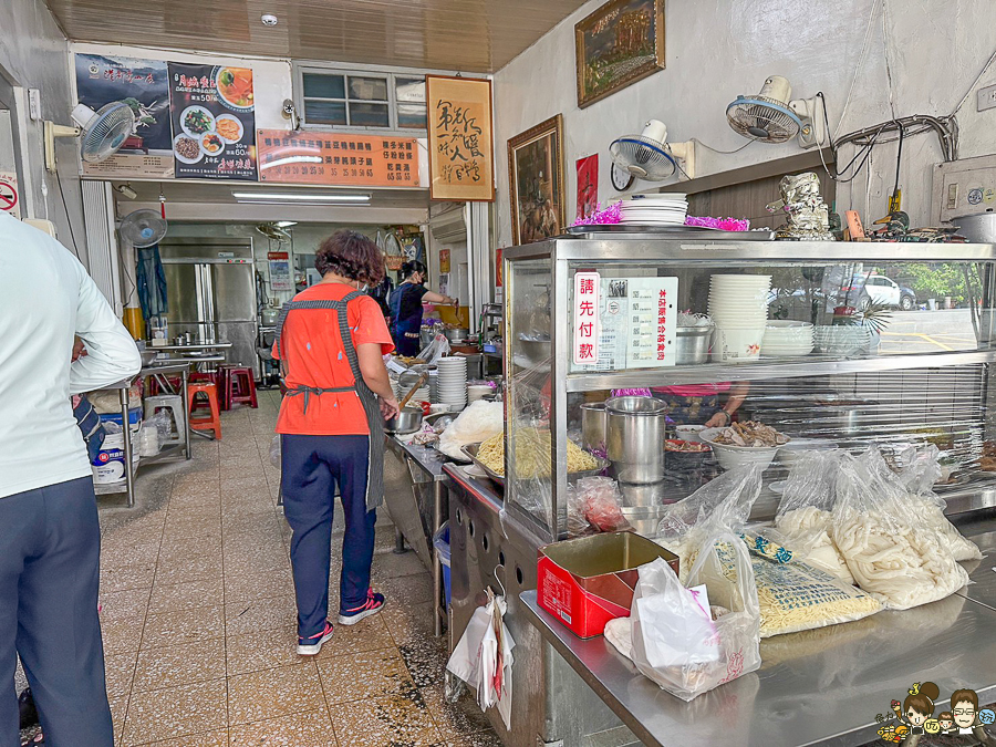 月鵝鴨肉 老字號 前金美食 高雄必吃 高雄老字號 排隊 好吃 鴨肉 美食