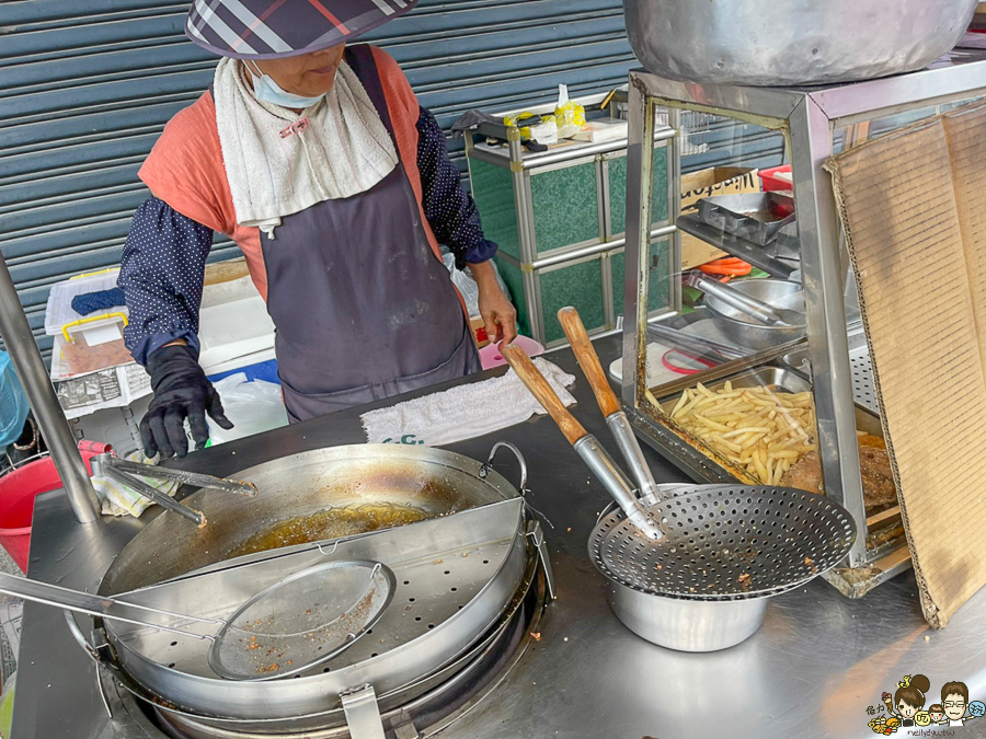 無招牌 豆乳雞 林媽媽豆乳雞 炸物 香雞排 雞排 鳳山美食 在地 好吃 學區美食