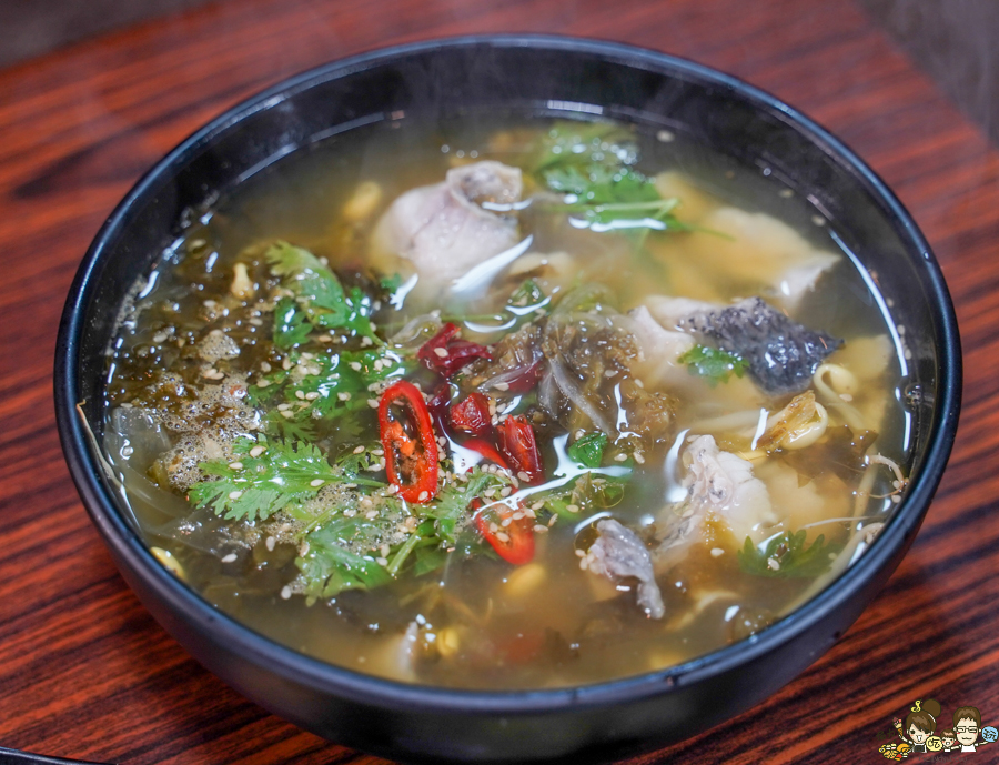 烤骨學院 串串 烤物 聚餐 用餐 隱藏版 巷弄美食 高雄聚餐 聚會 家庭聚餐 捷運美食