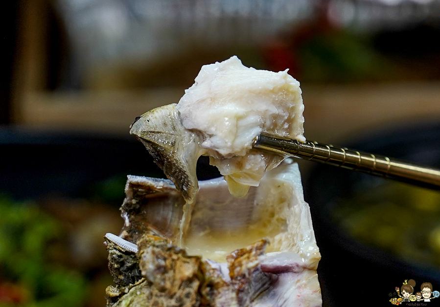 烤骨學院 串串 烤物 聚餐 用餐 隱藏版 巷弄美食 高雄聚餐 聚會 家庭聚餐 捷運美食