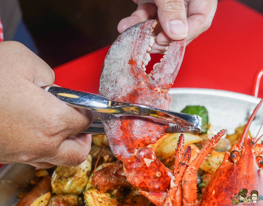 手抓海鮮 墾丁美食 恆春 必吃 好吃 新鮮 海鮮 澎派 小酌 餐酒館 墾丁大街 波賽頓手抓海鮮 