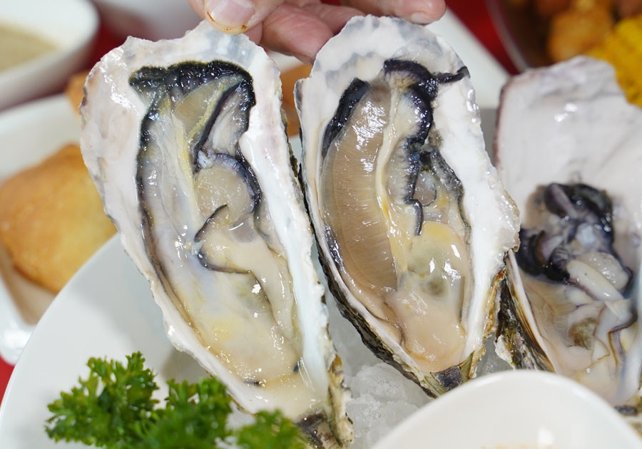 手抓海鮮 墾丁美食 恆春 必吃 好吃 新鮮 海鮮 澎派 小酌 餐酒館 墾丁大街 波賽頓手抓海鮮 