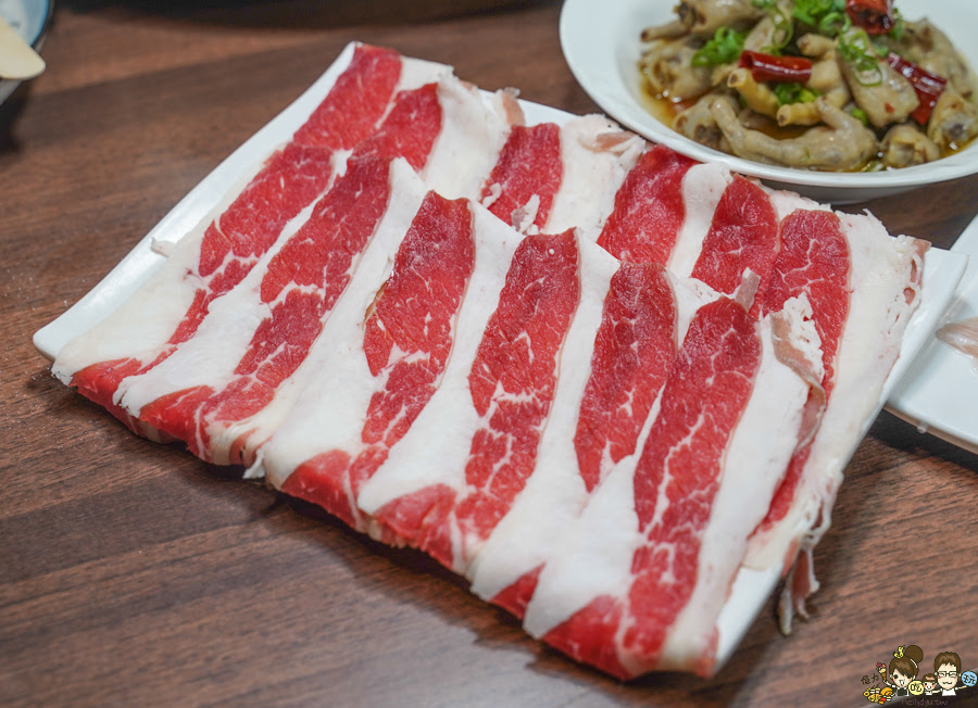 麻辣串串 火鍋 鴛鴦 串庭重慶麻辣 推薦 晚餐宵夜 聚餐 聚會 