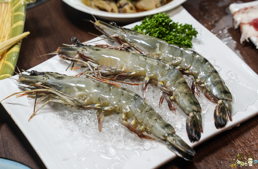 麻辣串串 火鍋 鴛鴦 串庭重慶麻辣 推薦 晚餐宵夜 聚餐 聚會 