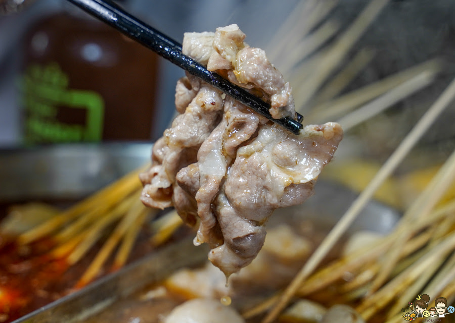 麻辣串串 火鍋 鴛鴦 串庭重慶麻辣 推薦 晚餐宵夜 聚餐 聚會 