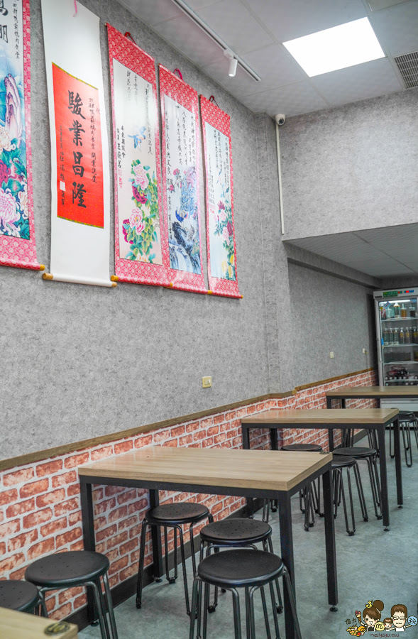 玖肆鴨霸 小琉球必吃 小琉球美食 鴨肉 熱炒 鮮味 新鮮 圓桌 聚餐 聚會 潛水客推薦