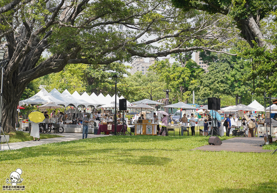 台塑王氏昆仲公園 美食 甜點 市集 商店 文創 高雄景點 高雄旅遊 王永慶、王永在