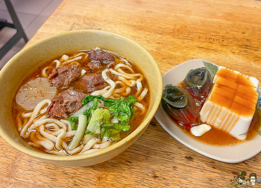 原香牛肉麵 牛肉拉麵 學區美食 免費加麵 麵食 牛肉 高雄美食