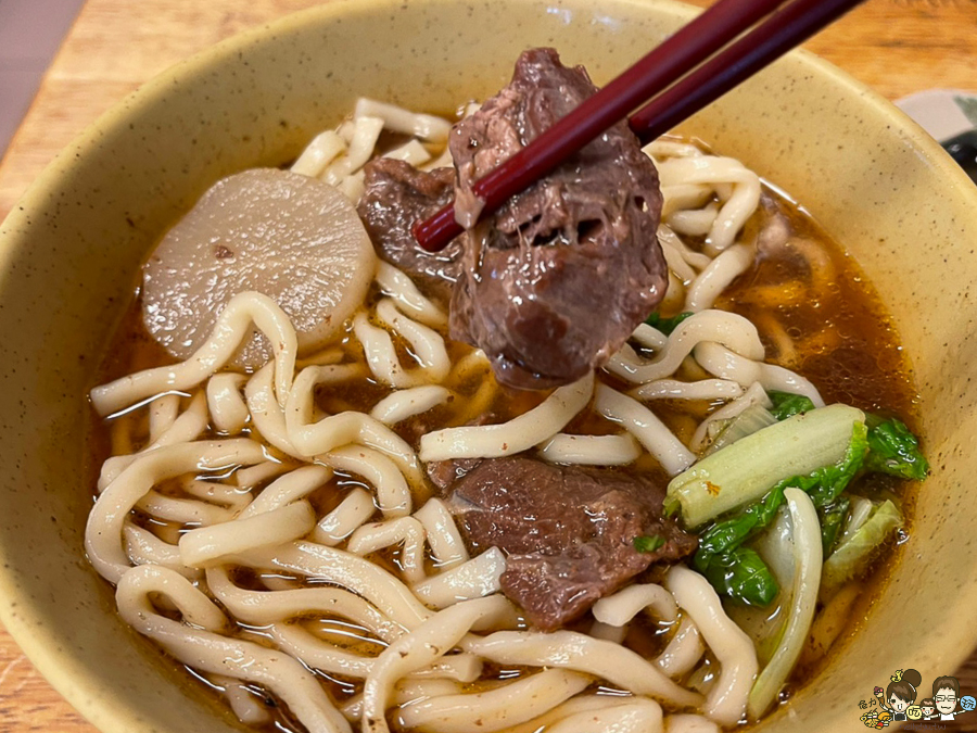 原香牛肉麵 牛肉拉麵 學區美食 免費加麵 麵食 牛肉 高雄美食