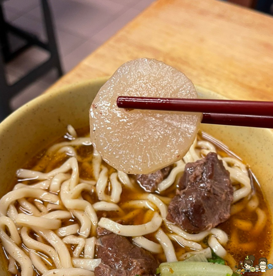 原香牛肉麵 牛肉拉麵 學區美食 免費加麵 麵食 牛肉 高雄美食