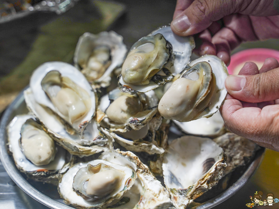 青年夜市 夜市美食 好吃 推薦 海公公大排檔 大排檔 海鮮 青蚵 火烤魚 烤魚 烤海鮮 平價海鮮