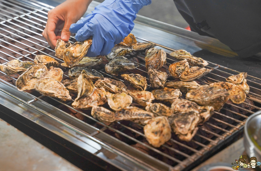 青年夜市 夜市美食 好吃 推薦 海公公大排檔 大排檔 海鮮 青蚵 火烤魚 烤魚 烤海鮮 平價海鮮