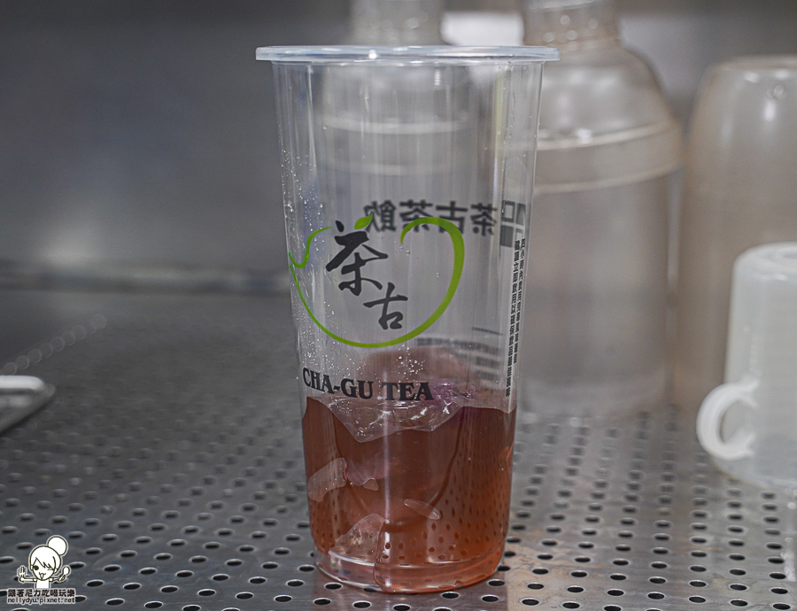 高雄飲料 手搖飲料 推薦 必喝 高雄茶飲 創意 古早味 懷舊 小港 美食 高餐 奶茶