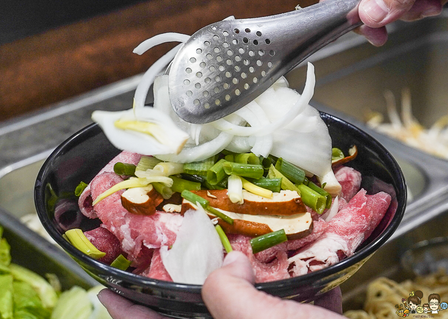 炙肉高手 吃到飽 蒙古烤肉 火鍋 暢飲 無限暢飲 聚餐 聚會 高雄 肉肉