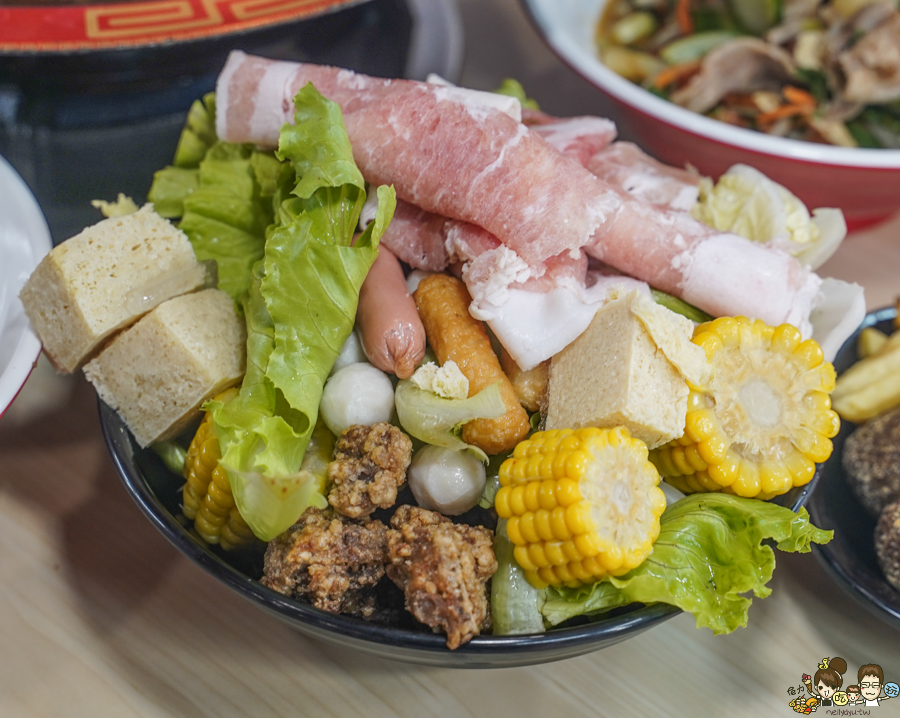 炙肉高手 吃到飽 蒙古烤肉 火鍋 暢飲 無限暢飲 聚餐 聚會 高雄 肉肉