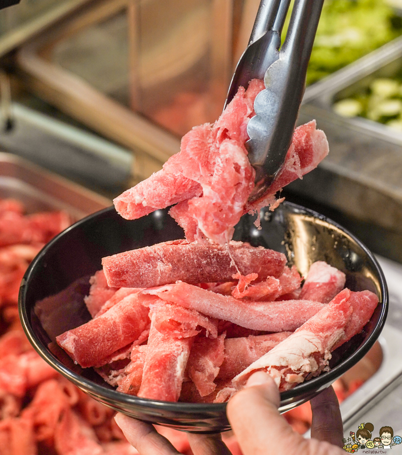 炙肉高手 吃到飽 蒙古烤肉 火鍋 暢飲 無限暢飲 聚餐 聚會 高雄 肉肉