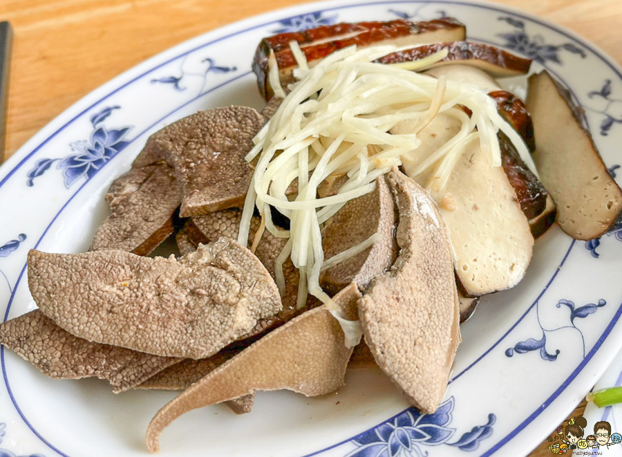 松 麻醬麵 陽春麵 麵食 樸實 美食 推薦 必吃 好吃 黑白切 滷味 