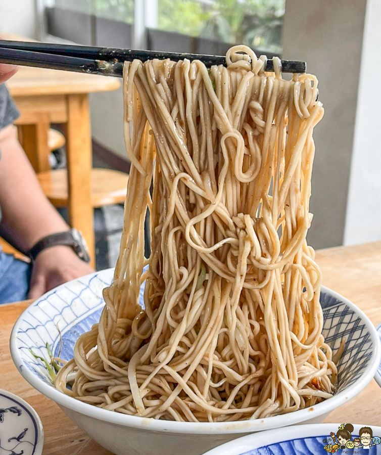 松 麻醬麵 陽春麵 麵食 樸實 美食 推薦 必吃 好吃 黑白切 滷味 