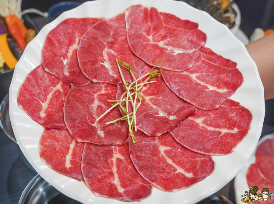 老山西鍋物 楠梓美食 火鍋 高雄火鍋 聚餐 楠梓家樂福旁 消夜 好吃 推薦 獨門