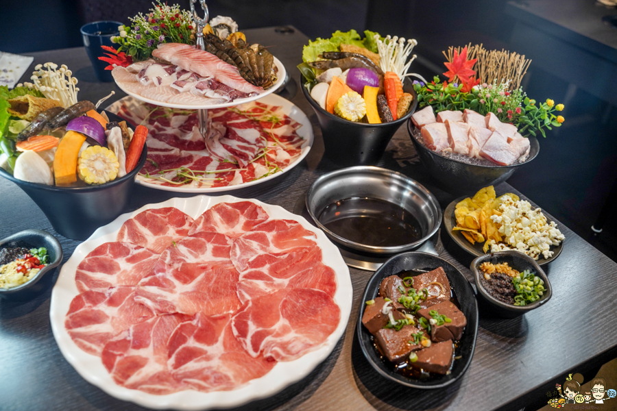 老山西鍋物 楠梓美食 火鍋 高雄火鍋 聚餐 楠梓家樂福旁 消夜 好吃 推薦 獨門