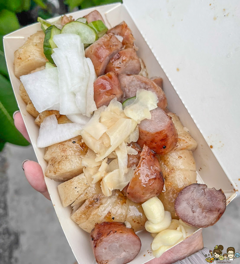 大連街美食 熱河美食 香腸大腸 烤香腸 高雄香腸 高雄下午茶 台式 小吃