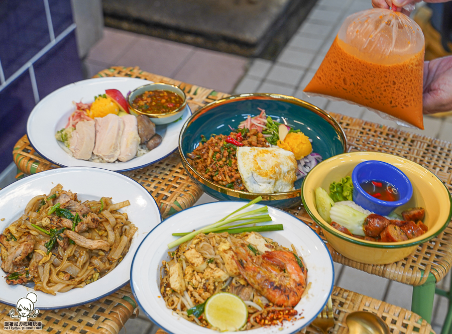 龍華市場 美食 泰式 泰國料理 家常菜 檸檬葉泰國家常料理 泰式奶茶 奶茶 必吃 