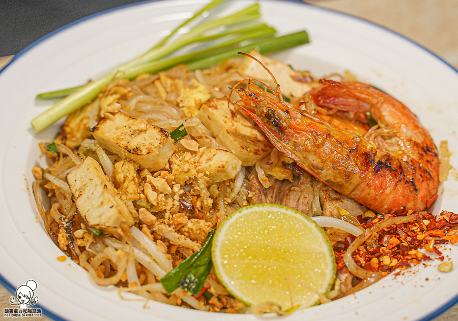 龍華市場 美食 泰式 泰國料理 家常菜 檸檬葉泰國家常料理 泰式奶茶 奶茶 必吃 