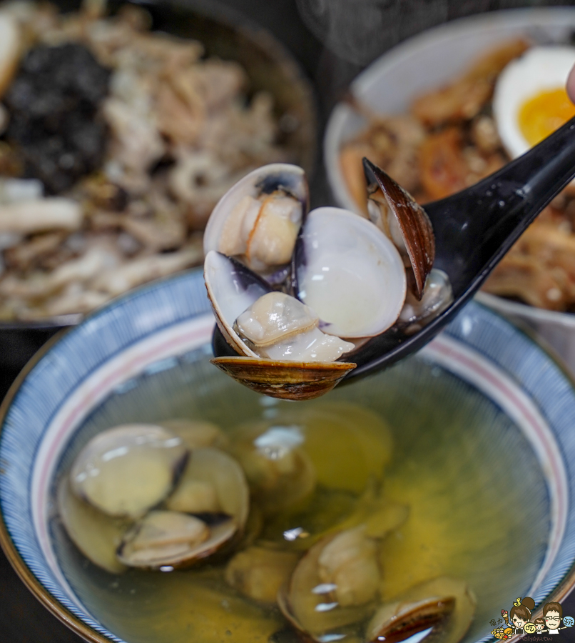 感丼現食料理 高雄丼飯 麵食 拉麵 生魚片 鮭魚 干貝 鳳山火車站 學區美食