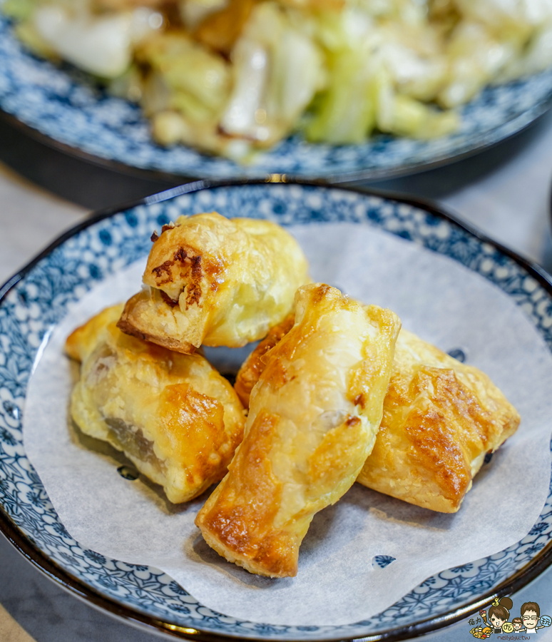 台南聚餐 台南美食 烤鴨 片鴨 櫻桃鴨 脆皮烤鴨 玥圓坊 聚餐 包廂 圓桌 聚會 尾牙 春酒